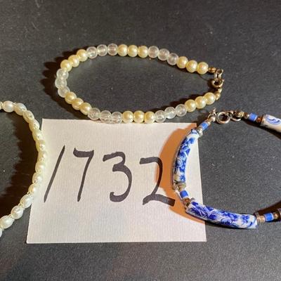 Bracelet Lot