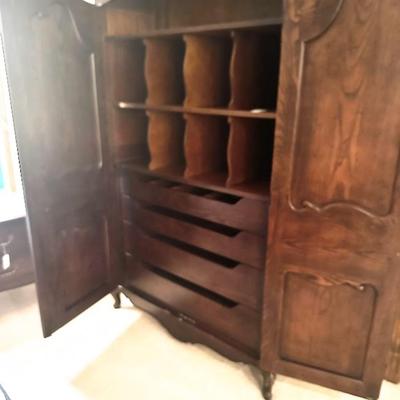 Wardrobe armoire