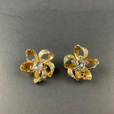 -46- KRAMER | New York Pin & Earrings | Marked