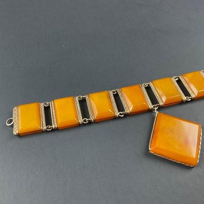 -51- ART DECO | 14Kt Gold Setting & Bakelite Braclet