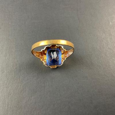 -61- FINE JEWELRY | Art Deco OB 10Kt Gold Ring With Blue Stone | Marked
