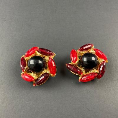-63- COSTUME | Red & Black Necklace & Earrings Set