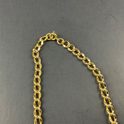 -64- COSTUME | Gold Tone Necklace & Earrings Set