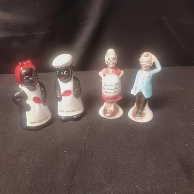 2 PAIRS OF SALT & PEPPER SHAKERS