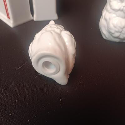 3 PAIRS OF SALT & PEPPER SHAKERS