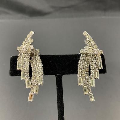 -70- COSTUME | Pink Rhinestone Necklace & Earrings