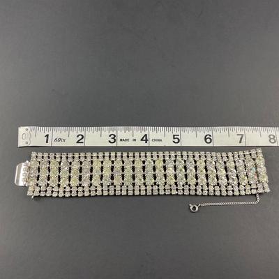-72- COSTUME | Rhinestone Bracelets