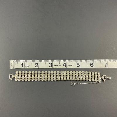 -72- COSTUME | Rhinestone Bracelets