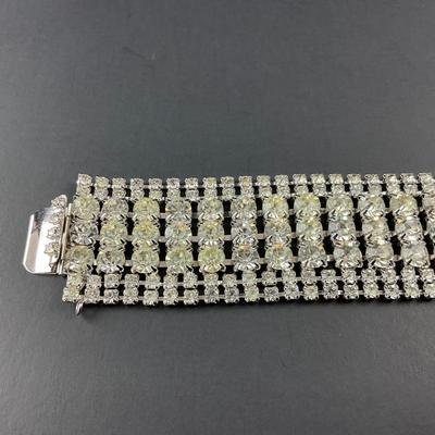 -72- COSTUME | Rhinestone Bracelets