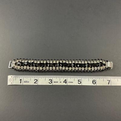 -75- COSTUME | Mixed Lot Of Black & Rhinestone Jewelry