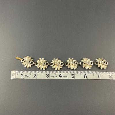 -76- COSTUME | Sarah Coventry Bracelet & Earrings