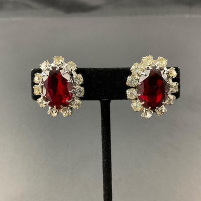 -78- COSTUME | Red & Rhinestone Bracelet & Earrings