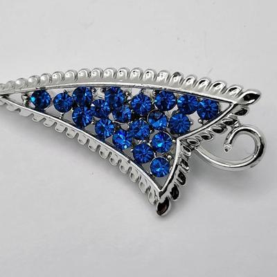 Vintage Rinestone Brooch Trio