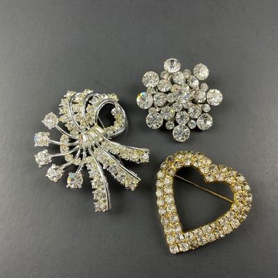 -80- BROOCH | Mixed Lot Of Rhinestone Pins