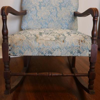 Vintage Rocking Chair (See Description)
