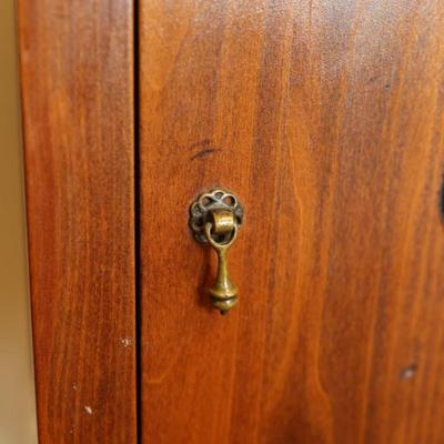 Antique Mahogany Smoke Stand with Lining