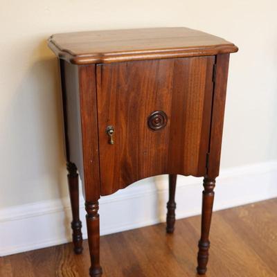 Antique Mahogany Smoke Stand with Lining