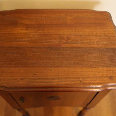 Antique Mahogany Smoke Stand with Lining
