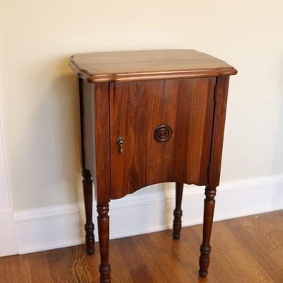 Antique Mahogany Smoke Stand with Lining