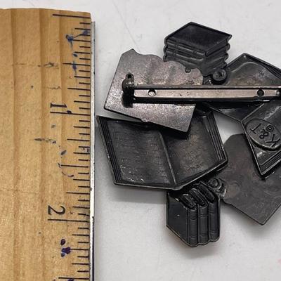 Book Lovers Pin or Brooch