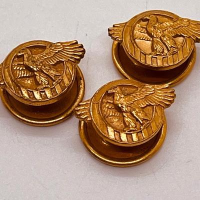 (3) WWII Ruptured Duck Honorable Service Lapel Buttons