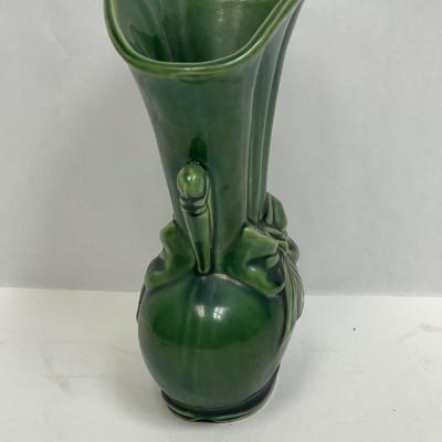 Green Pottery Vase 1930's / 1940's Vintage Shawnee USA # 819