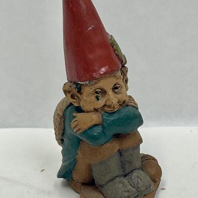 Vintage Cairn Tom Clark Gnome Resin Figurine Elf Fairy Hat on head