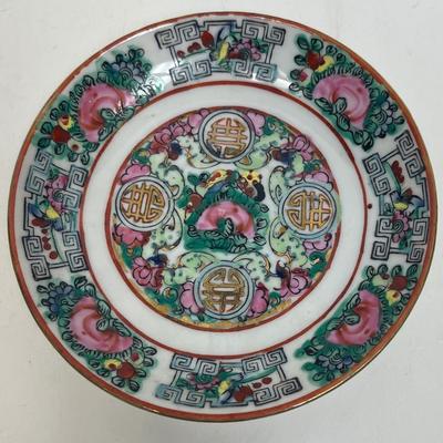 Vintage Chinese Porcelain Butterflies Roses Hand-painted chinoiserie 4.5" dia