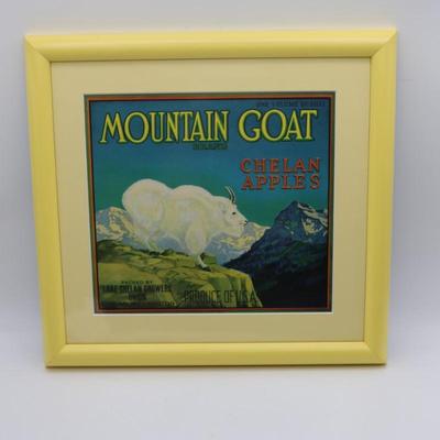 Framed Vintage 1940s Mountain Goat Chelan Apples Fruit Crate Box Label