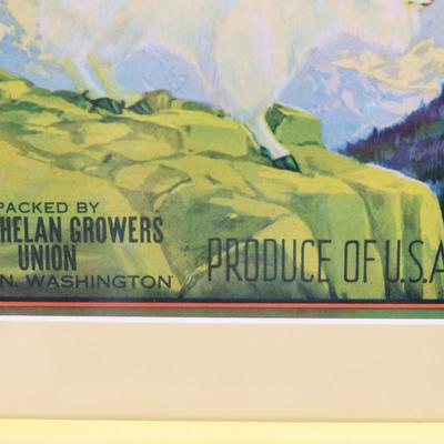 Framed Vintage 1940s Mountain Goat Chelan Apples Fruit Crate Box Label