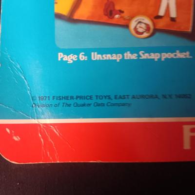 NEW FISHER-PRICE CLOTH BOOK W/A SURPRISE IN EVERY POCKET
