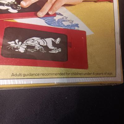 NEW DISNEY FINGERPAINT SILK SCREEN SET