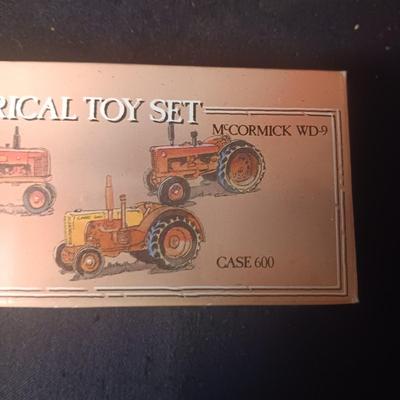 NEW ERTL 4 PC DIE-CAST HISTORICAL TOY SET