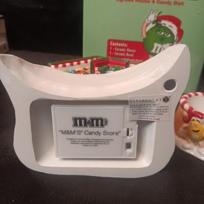 NEW DEPARTMENT 56 M&M's LIGHTED HOUSE & CANDY DISH
