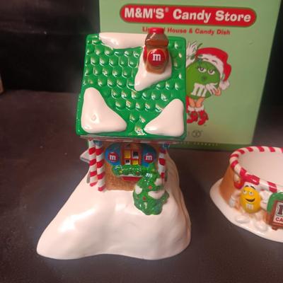 NEW DEPARTMENT 56 M&M's LIGHTED HOUSE & CANDY DISH