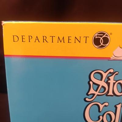 NEW DEPARTMENT 56 STORYBOOK VILLAGE "BRINGING HOME THE TREE"