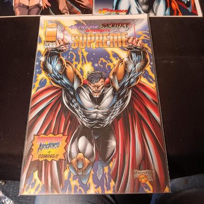 3 COMIC BOOKS (1)