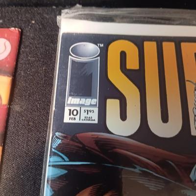 3 COMIC BOOKS (1)