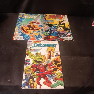 3 COMIC BOOKS (2)