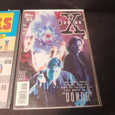 3 COMIC BOOKS (3)