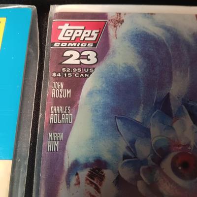3 COMIC BOOKS (3)