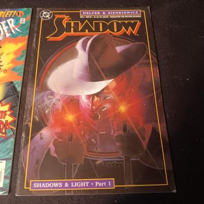 2 COMIC BOOKS (10)
