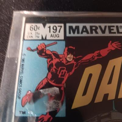 2 COMIC BOOKS (11)