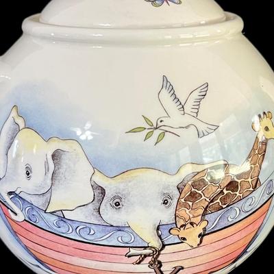 ARTHUR WOOD ~ Noah’s Ark ~ Porcelain Tea Pot