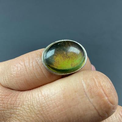 -90- COSTUME | Vintage 1990’s Mood Ring