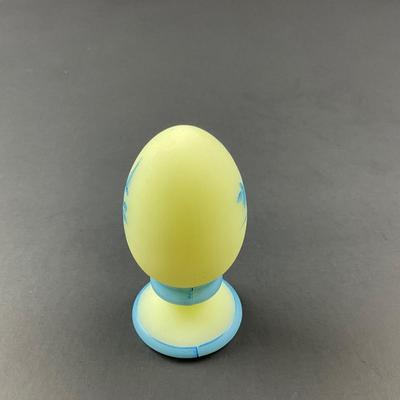 -89- FENTON | Hand Painted Egg | Uranium Glass | Signed