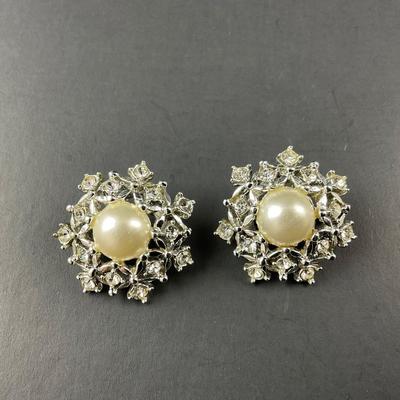 -93- SARAH COVENTRY | Small Rhinestone & Pearl Pins | Marked