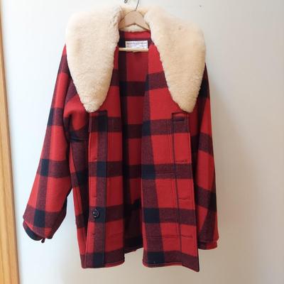 Filson Un-Lined Mackinaw Wool Packer Coat (PC1-BBL)