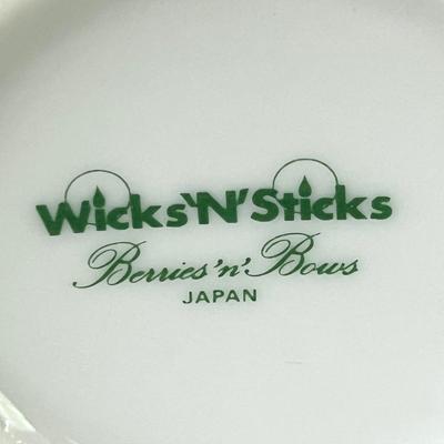 WICKS & STICKS ~ Berries ‘n’ Bows ~ Service For Sixteen (16)