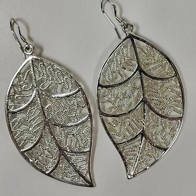 Filigree Detail Silver Leaf Earrings